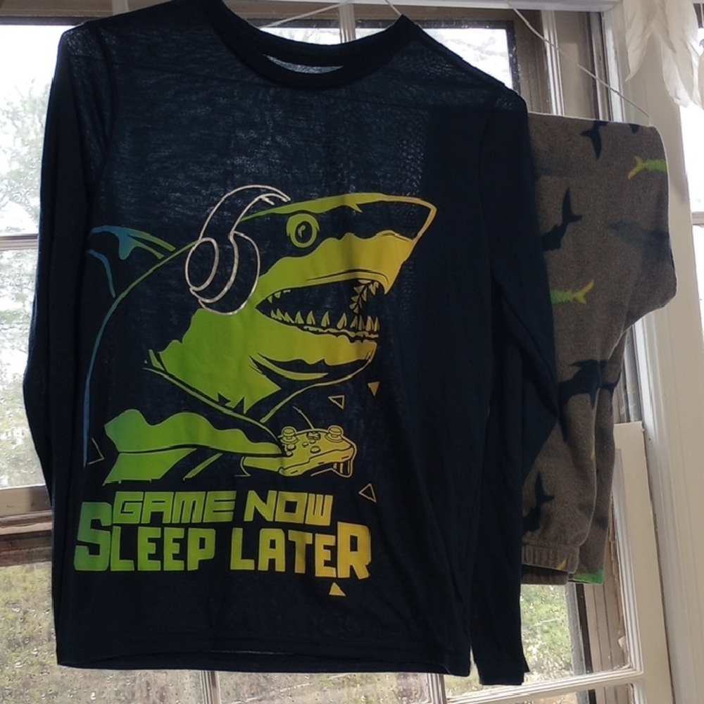 Wonder Nation Black and Green Shark Pajama Set